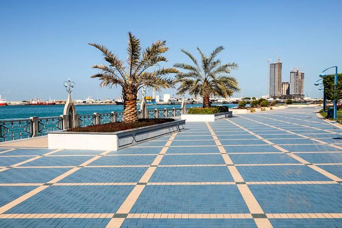 2-Day Abu Dhabi City Tour and Desert Safari with BBQ Dinner - Day 2: The Dubai desert in one busy afternoon