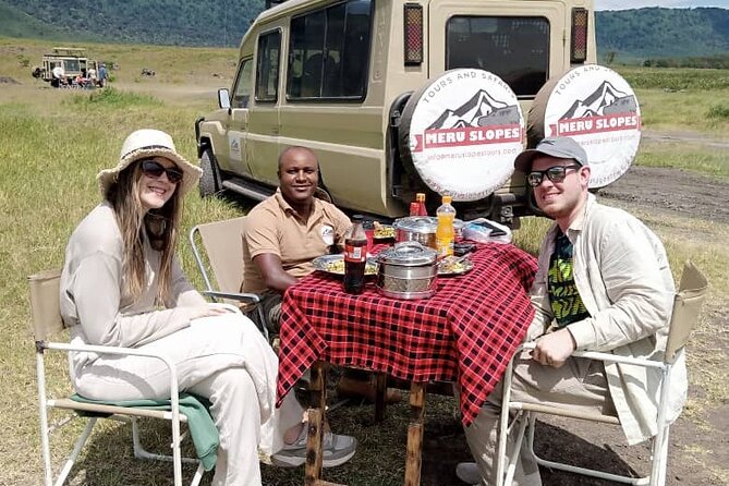 3 Days Serengati and Ngorongoro crate group tour and safari - What the $850 price really covers