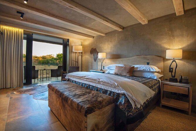 3-Days Ultra Luxury Safari at Kapama River Lodge - Day 2: Sunrise wildlife, spa time, and a sunset drive