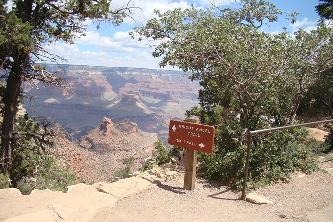 3 Hour Back-Road Safari to Grand Canyon with Entrance Gate By-Pass at 9:30 am - Why the back road matters at 9:30 am
