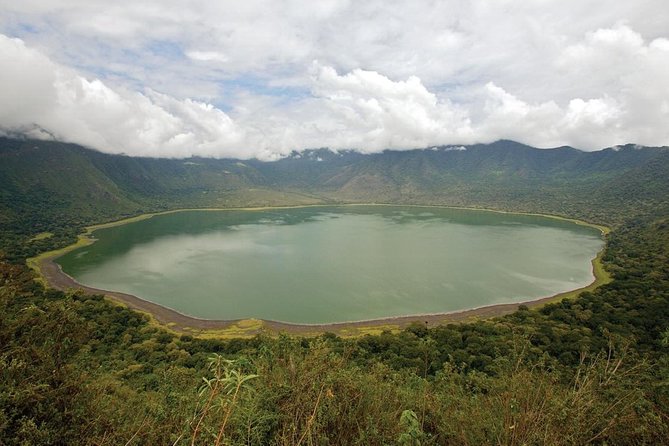 4 days safari in Tanzania - Sleeping in or near the Serengeti