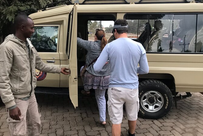 4 Days safari Tour Tanzania - Camping, food, and daily comfort