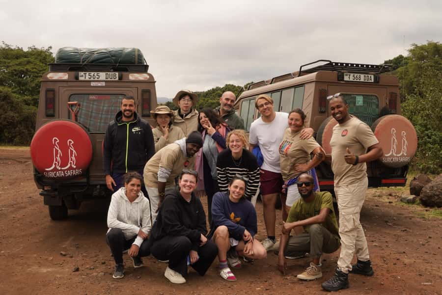 4 Days Tarangire, Serengeti, Ngorongoro Group Camping Safari - Guide service and the vehicle question