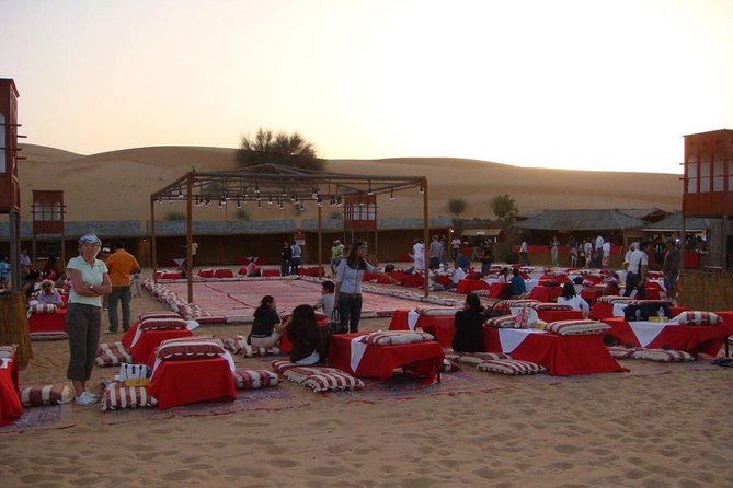 4X4 Dubai Desert Safari with BBQ dinner, Camels & Live Show - Why this six-hour Dubai safari works well