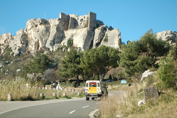 4x4 safari - 4h Alpilles Provence - Departure from Arles - Price, group size, and practical value