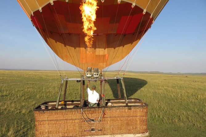 6 Days Kenya Adventure Wildlife Safari - The long road to Masai Mara on Day 3