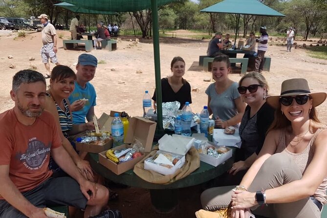 7 Days Tanzania Mid-range lodge safari - Day 5: Flight back to Arusha and a practical finish
