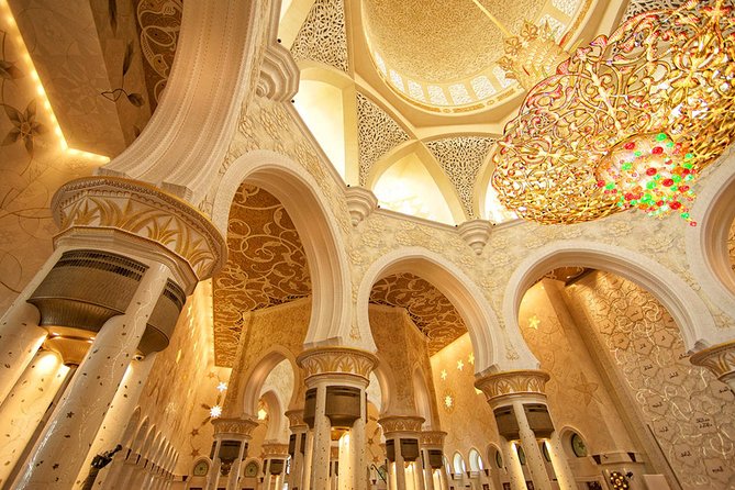 Abu Dhabi city tour & desert safari from Dubai - Heat, clothing, and the long return to Dubai
