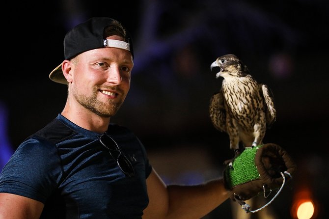 Abu Dhabi: Desert Safari with BBQ, Camel Ride & Sandboarding - Dinner and shows close the evening