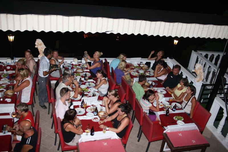 Alanya: Sunset Night Safari with Boat Trip with Dinner - The Cikcilli Panorama Point after dark