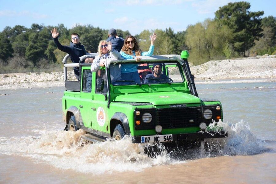 Alanya: Taurus Mountains Jeep Safari & Lunch at Dimcay River - What to pack for a wet mountain day
