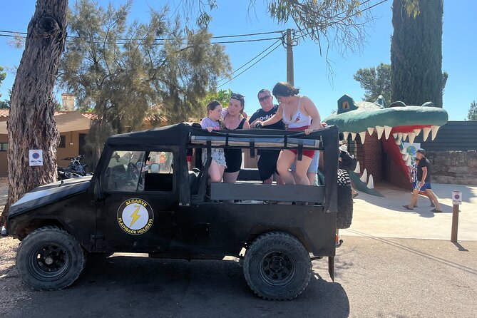 Albufeira Safari w/ Krazy World Visit, Bones & Animals - Quick points to know