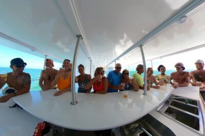 All-Inclusive Sandbar Safari with Dolphin Playground Encounter