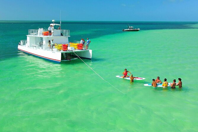 All-Inclusive Sandbar Safari with Dolphin Playground Encounter - The crew, safety, and atmosphere