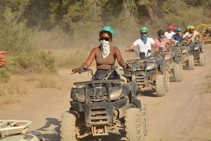 Antalya: Lara Beach Region Quad Safari - Guides, photographers, and the group atmosphere