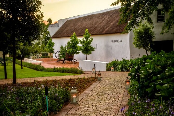 Aquila Game Reserve Safari with wine tasting, Transport & Lunch - Why the Big Five appeal is strong here