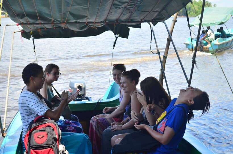 Bentota River Safari with Mangrove and Wildlife Encounter - Finding crocodiles, monitors, and monkeys