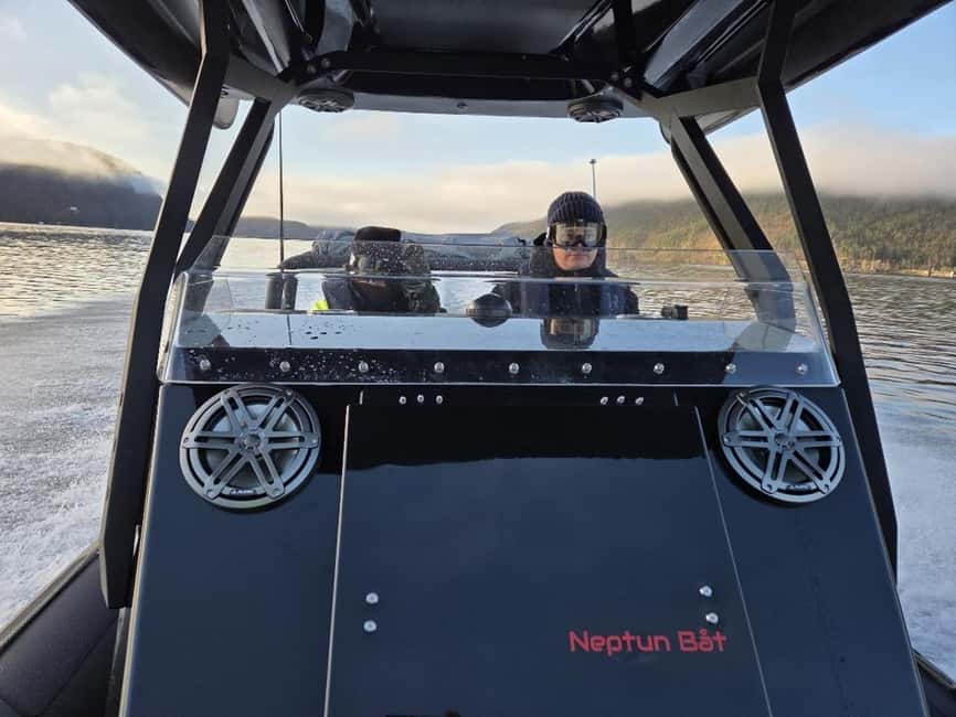 Bergen: Mostraumen Fjord Safari - by Premium RIB Boat - Osterfjord brings the mountains closer