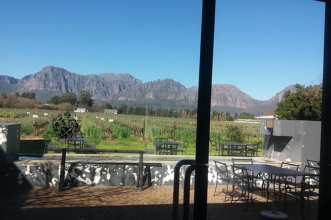 Big 5 Full Day Safari Aquila Lunch plus Breakfast From Cape Town - Lunch and the value of an all-in-one day