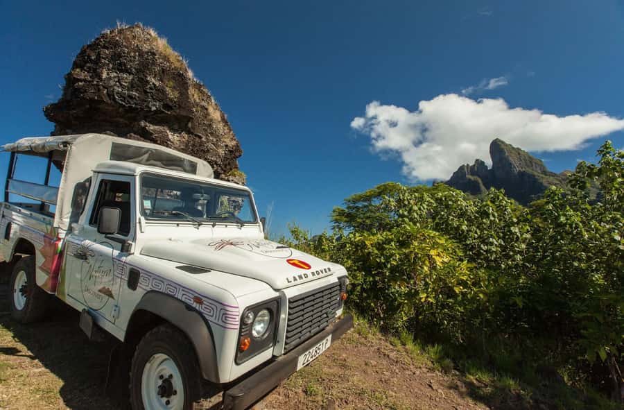 Bora Bora by Land and Sea: 4WD Safari and Snorkel - Key points at a glance