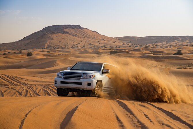 Caravanserai Exclusive Safari - Dinner and live entertainment: the evening’s weak point
