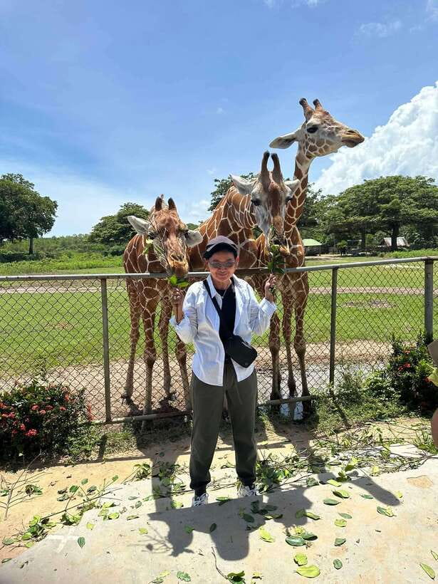 Coron: Calauit Safari Black Island Lunch & Transfer included - What to pack for a 10 hour day