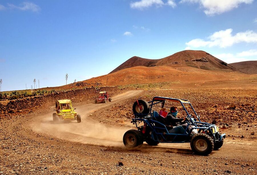 Corralejo: Buggy Safari Tour - The road section shows you more of northern Fuerteventura