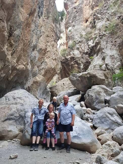 Crete: Sarakina Gorge, Forests, and South Coast Safari - Lunch in a traditional mountain taverna