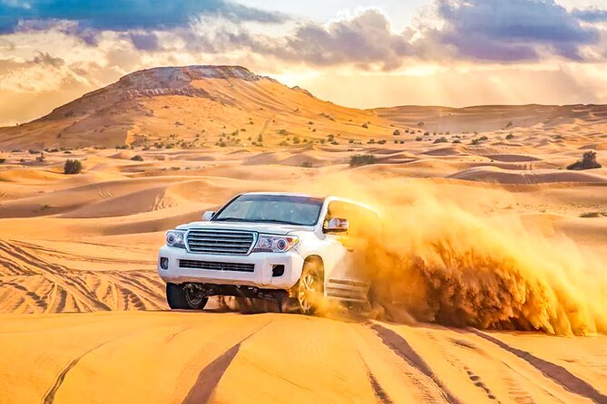 Desert Safari Dubai BBQ Dinner & Live Shows - Leaving Dubai for the Red Dunes