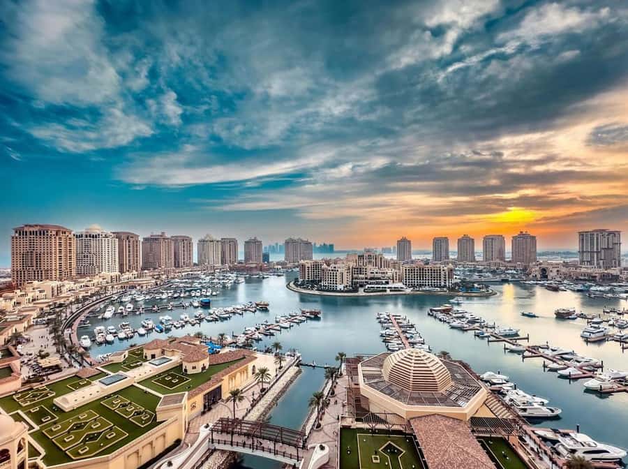 Doha: Combo City Tour and Desert Safari with Camel Ride - Doha Corniche gives you the classic waterfront view