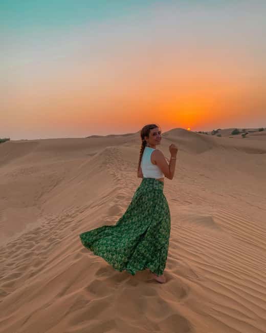 Doha: Desert Safari, Sandboarding, Camel Ride and Inland Sea - What to bring for four hours in the desert