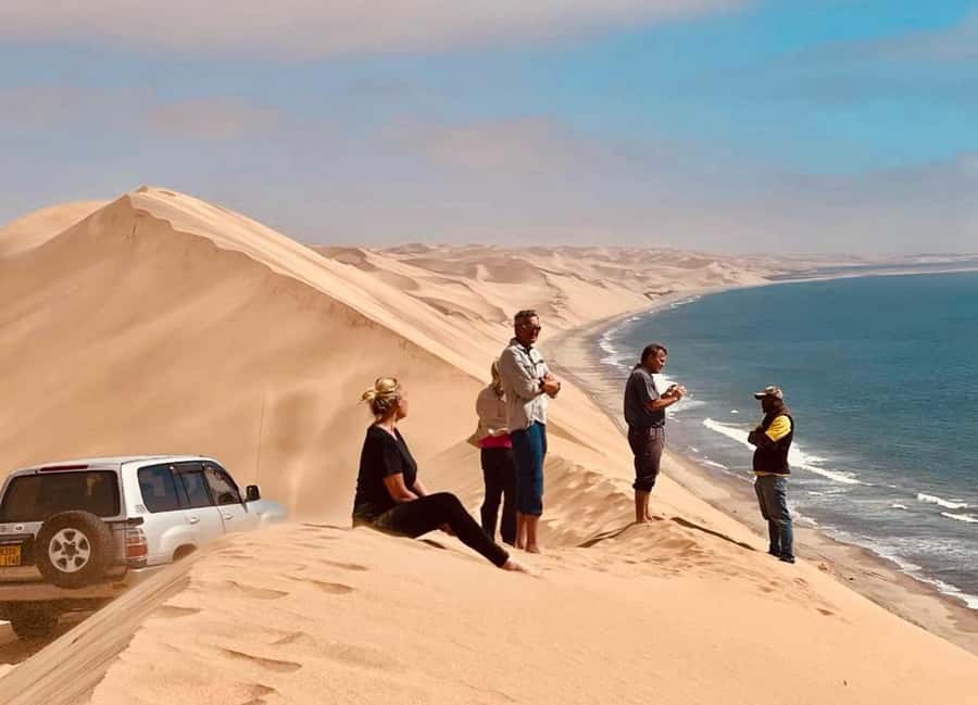 Doha: Inland Sea Desert Safari With All Activities - Leaving Doha for the open desert