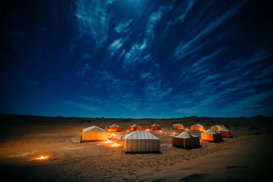 Doha:Safari Tour with Lunch/Dinner in Desert by the Sea Side - The Inland Sea and the Qatar-Saudi border view