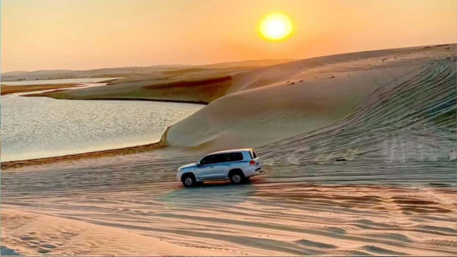 Doha :Sunrise/ Sunset Desert Safari CamelRide & Sandboarding - The desert arrival and the first big views