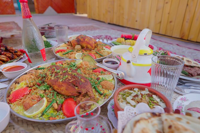 Dubai: Al Marmoom Oasis Vintage Safari: Camels, Stargazing & Meal - The ride from Dubai to Al Marmoom