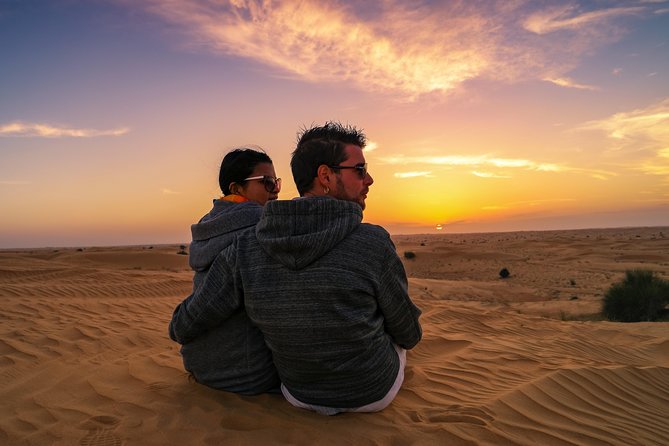 Dubai Desert Discovery: Red Dunes Safari, Sandboard & Camel Ride - Morning timing or afternoon sunset
