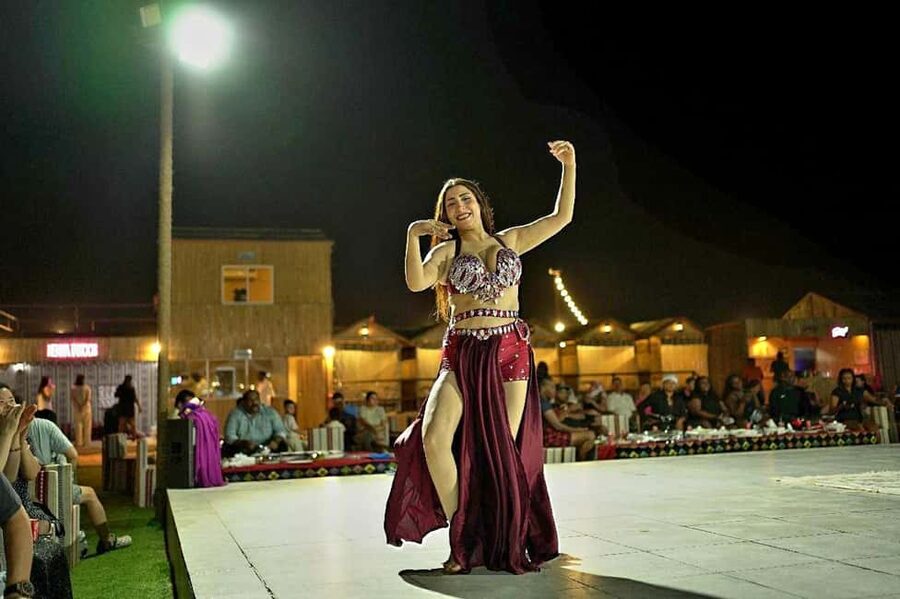 Dubai: Desert Safari, Camel Ride, Quad Bike & BBQ Dinner - Belly dancing, Tanoura, fire, and folk shows