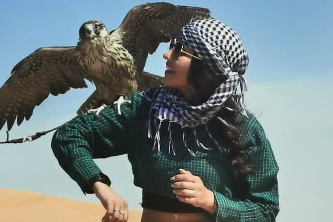 Dubai Desert Safari: Experience the Best of the Arabian Desert - Sunset Turns the Sand Into a Photo Stop