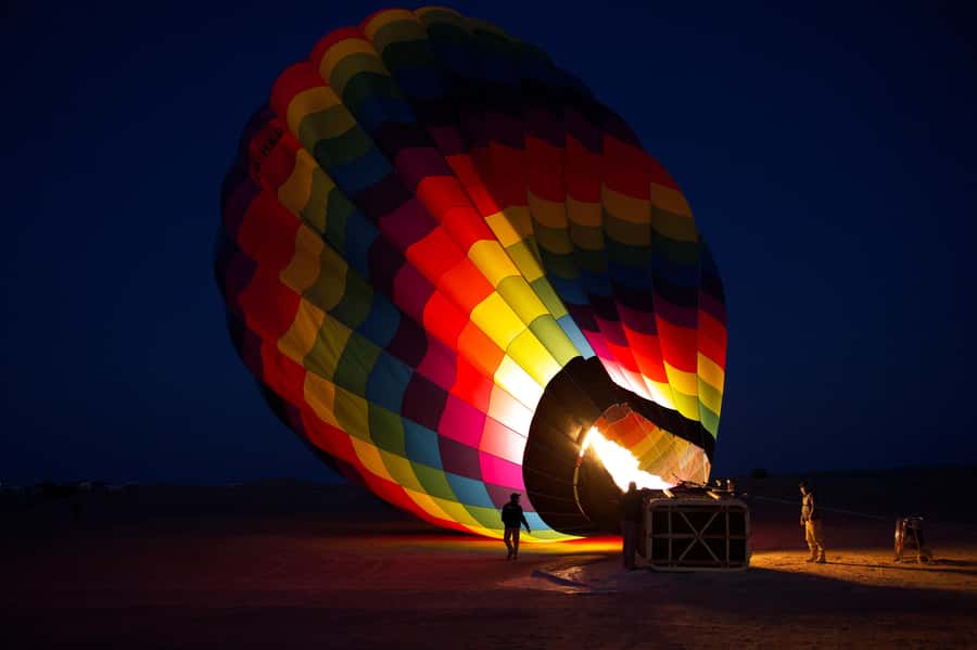 Dubai: Hot Air Balloon, Desert Safari, and Quad Biking Tour - An early pickup into the red dunes