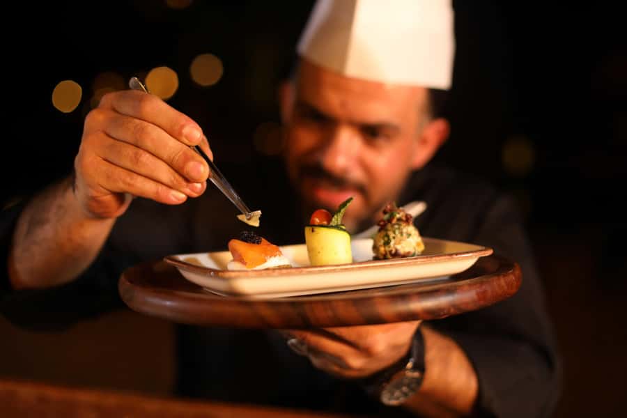 Dubai: Luxury Safari with Michelin-Curated 5-Course Dinner - Who should book this experience?