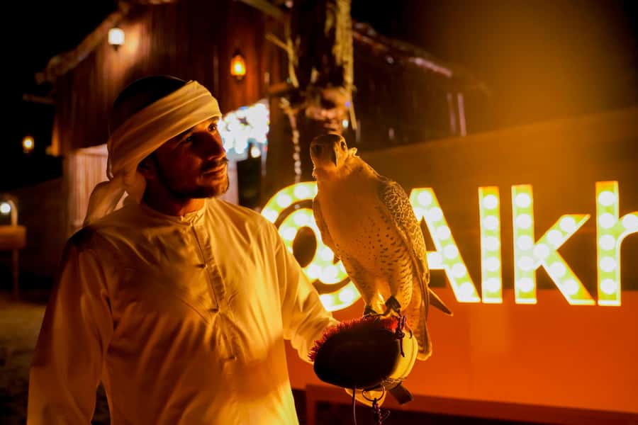 Dubai: Overnight Safari, Dinner, Stargazing & Al Khayma Camp - A generous dinner with plenty of entertainment