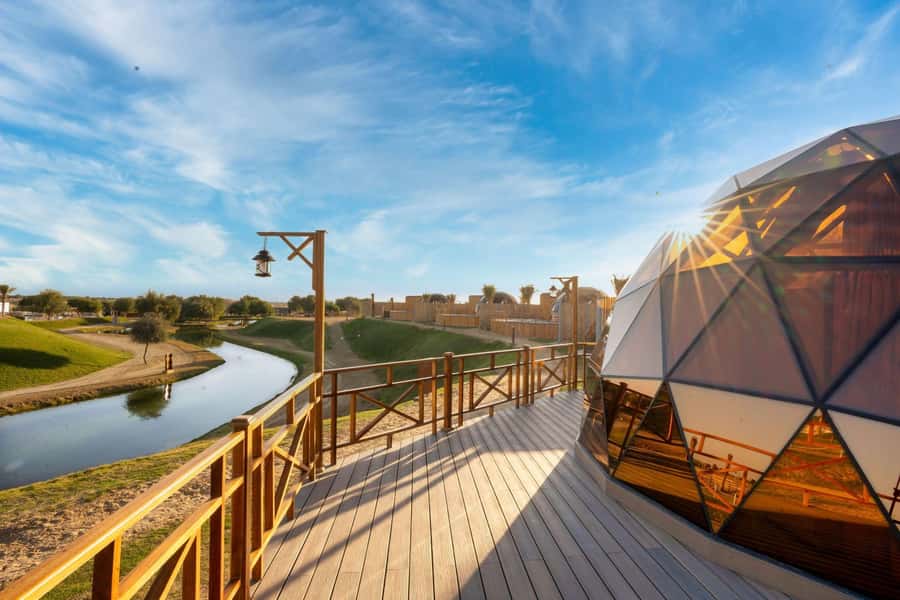 Dubai: Overnight Safari with Luxury Dome Stay & Stargazing - The camel walk at golden hour
