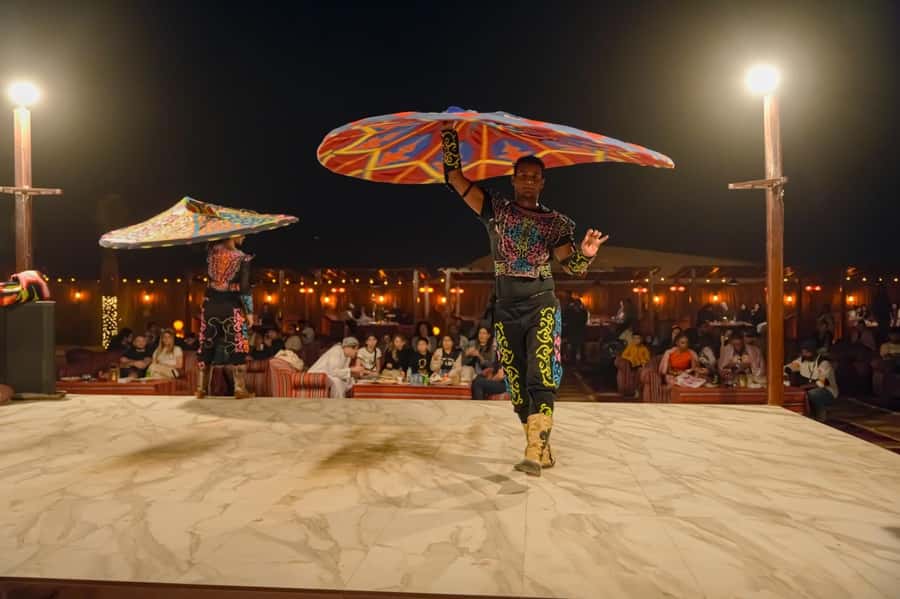 Dubai: Premium Red Dune Safari with Sandboarding & BBQ - How the drivers shape the experience