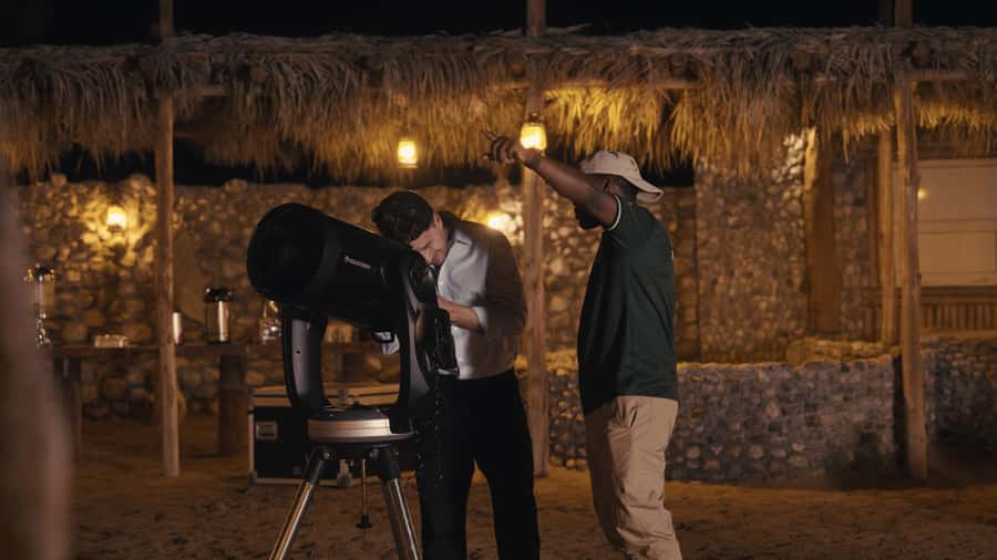 Dubai: Private Night Safari & Astronomy with 3-Course Dinner - A UV-light walk for scorpions and snakes