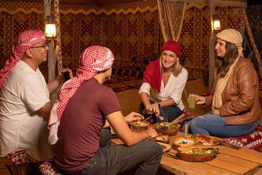 Dubai: Private Night Safari & Astronomy with 3-Course Dinner - Who will enjoy this night safari most?