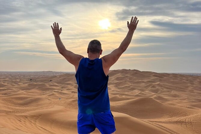 Dubai Red Dune Safari with Bedouin BBQ Dinner & Hotel Transfers - Stargazing after sunset