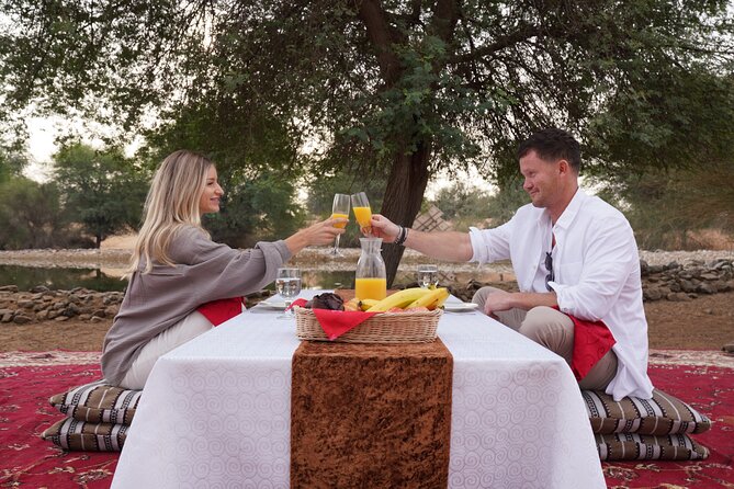 Dubai Red Dunes Safari: Dune Bashing, Camel Ride & Breakfast - Breakfast after the action
