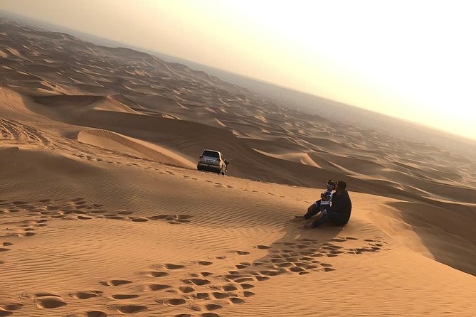 Dubai: Unique SUNSET 4WD Red Dunes Safari - Key Points Before You Book