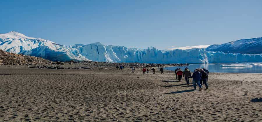 El Calafate: Safari Azul Los Glaciares Trekking Tour - Bajo de las Sombras and the crossing of Lago Rico