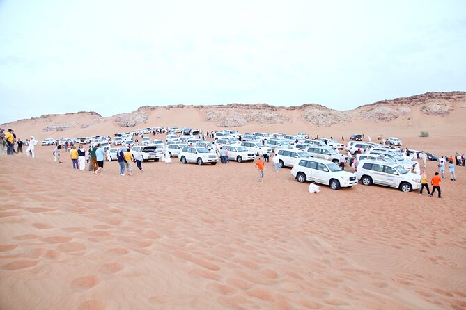 Evening Desert Safari Tour With Live Enterterment And BBQ Dinner - Leaving Dubai at 3 pm
